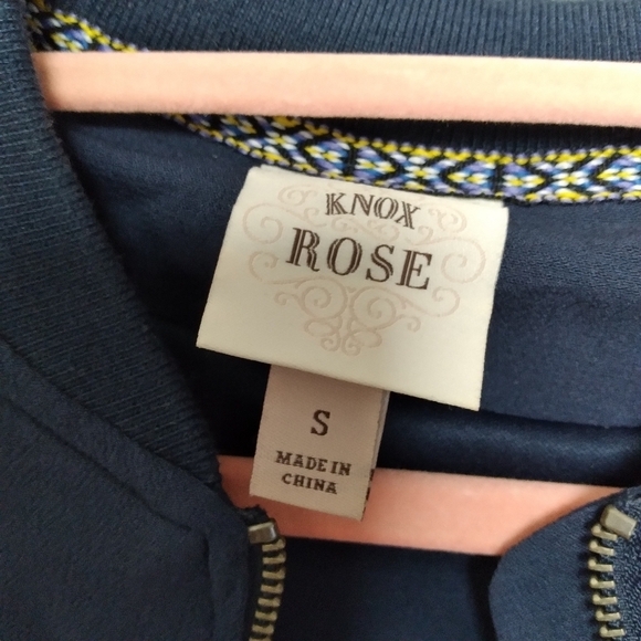 Knox Rose Lightweight Blue and Pink Embroidered Bomber Jacket Size Small - Picture 11 of 12